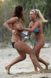 Bataille féminine sur la plage